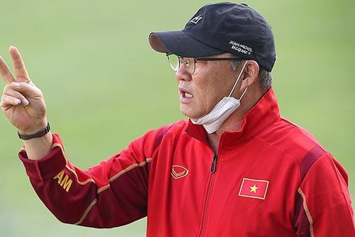Bóng đá Việt Nam hôm nay: HLV Park Hang Seo chưa hội quân đội tuyển Việt Nam