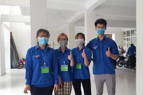 Bạn trẻ Thủ đô viết đơn xin đi tình nguyện chống dịch
