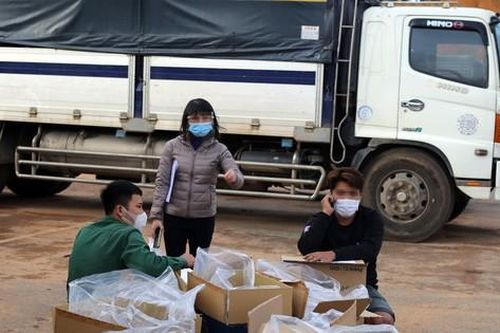 Dùng giấy xét nghiệm giả, trốn trong thùng xe tải vượt chốt kiểm soát vào Đà Lạt