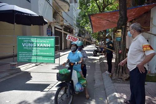 Ba trường hợp được xem là 'ra đường khi cần thiết'