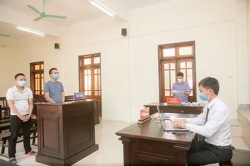 Mua bán và tàng trữ trái phép chất ma túy lĩnh án 8 năm tù