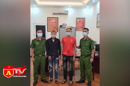 Giấu ma túy dưới chân vẫn bị công an phát hiện