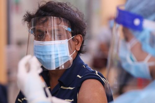 Người nước ngoài tại TP Thủ Đức cảm kích khi được tiêm vaccine