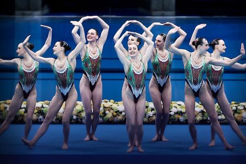 Ủy ban Olympic Nga dẫn đầu ở chung kết bơi nghệ thuật