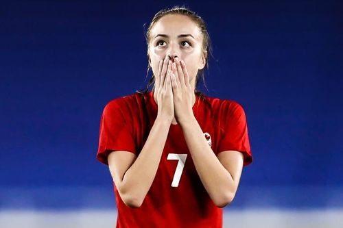 Chung kết bóng đá nữ Olympic: 7 quả luân lưu hỏng ăn