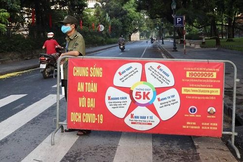 Hà Nội tiếp tục thực hiện giãn cách xã hội đến 23/8