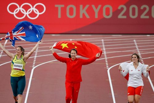 Liu Shiying đi vào lịch sử châu Á với tấm huy chương vàng Olympic ném lao nữ