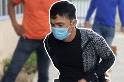 Bị vây bắt, đối tượng ném ma túy ra khắp đường để phi tang vật chứng