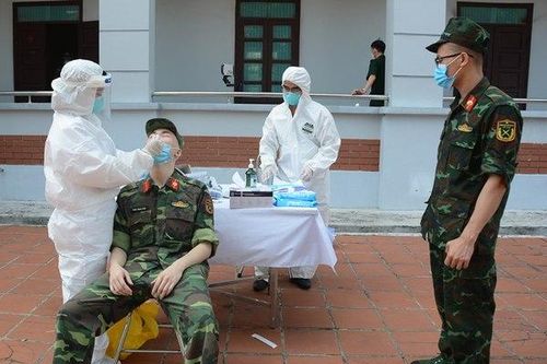 Bộ Quốc phòng tăng cường lực lượng cho Bệnh viện dã chiến truyền nhiễm 5D