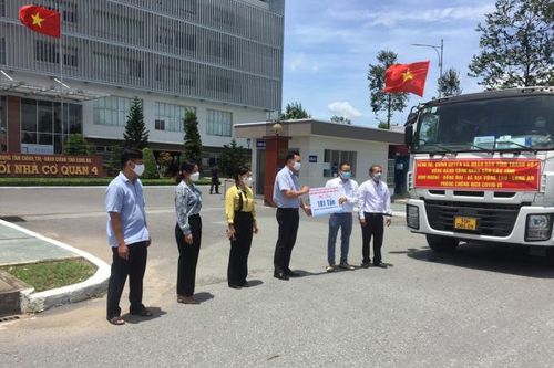 Thanh Hóa: 430 tấn hàng đợt 2 đã đến với người dân các tỉnh phía Nam