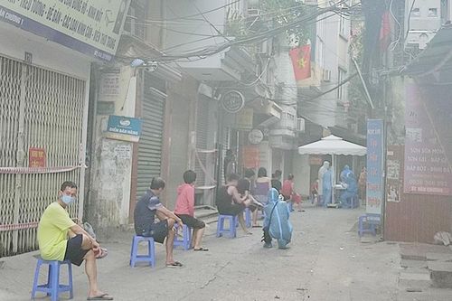 Hà Nội: Xét nghiệm Covid-19 cho 5.000 người liên quan 'chuỗi lây' Công ty Thanh Nga