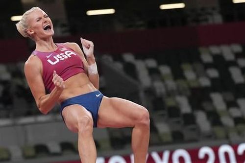 Mỹ nhân Mỹ giành HCV nhảy sào ngay lần đầu dự Olympic