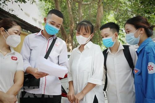 Thi tốt nghiệp THPT đợt 2: Đề thi Ngữ văn gần gũi với thí sinh