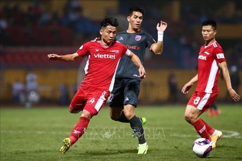 Liên đoàn Bóng đá Việt Nam đồng ý lùi V.League 2021 sang năm 2022