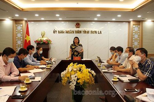 Họp rà soát kết quả thực hiện Nghị quyết số 68 của Chính phủ
