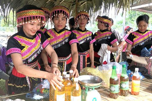 Dầu lạc Phúc Sơn CT