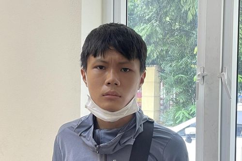 Nam thanh niên 'thông chốt' kiểm soát dịch, đâm trọng thương cán bộ công an