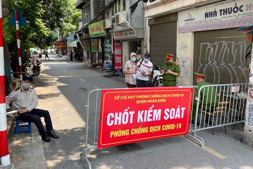 Hà Nội tiếp tục thực hiện giãn cách xã hội đến 6h ngày 23-8