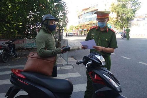 Kiểm soát 25.374 lượt phương tiện, xử phạt gần 1,4 tỷ đồng vi phạm giãn cách xã hội