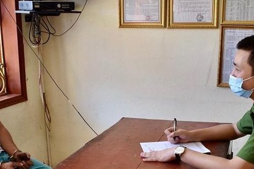 Kẻ chém bạn gái trong nhà nghỉ là đối tượng đang bị truy nã về tội giết người