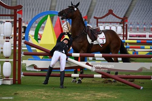 Olympic Tokyo 2020: Ngựa 'đình công', nữ VĐV Đức có khả năng mất HCV