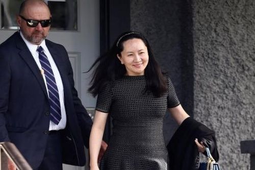Vụ kiện dẫn độ CFO Huawei: Hé lộ tình tiết mới, luật sư của bà Mạnh Vãn Chu gây sức ép với tòa