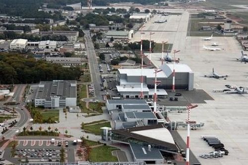 Mỹ đảo ngược kế hoạch của ông Trump, hủy bàn giao các căn cứ ở Bỉ và Đức