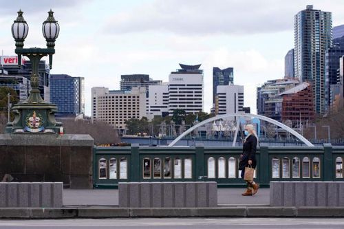 Biến thể Delta lan rộng ở Sydney bất chấp Australia kéo dài hạn chế COVID