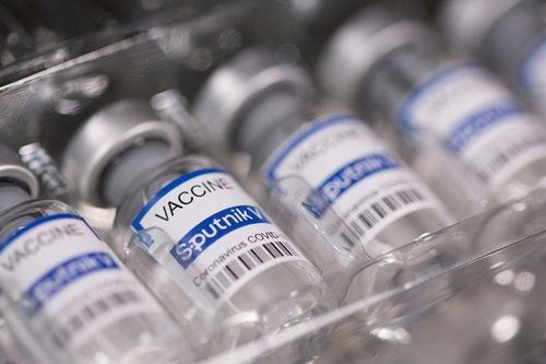 Thủ tướng giao Bộ Y tế hỗ trợ Công ty Vimedimex mua vaccine Sputnik V