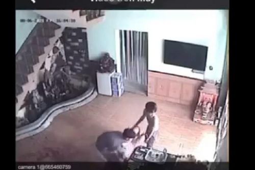 Bắt nghi phạm chém người phụ nữ trong nhà nghỉ tại Ninh Bình