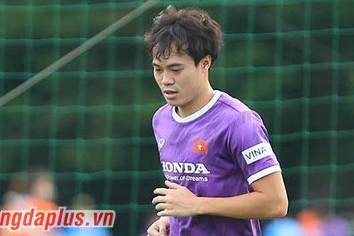 Văn Toàn gặp chấn thương hiếm thấy