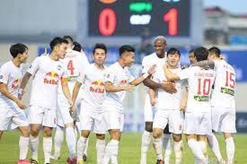 VFF đồng ý phương án V-League 2021 trở lại vào tháng 2-2022
