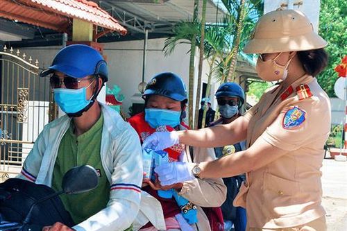 Chống dịch bằng 'tuần lễ cao điểm'