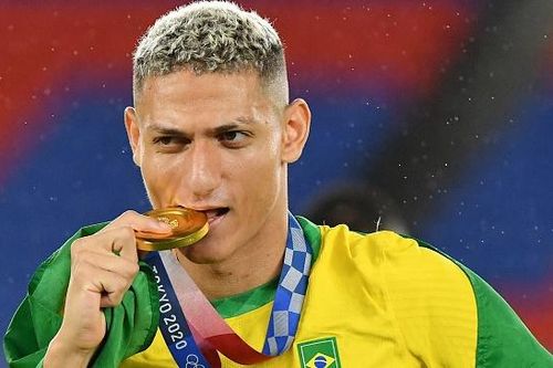 Richarlison chế nhạo Argentina sau khi giành HCV Olympic