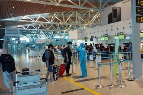 Đề nghị thống nhất áp dụng giấy xác nhận cho phương tiện đi, đến các sân bay