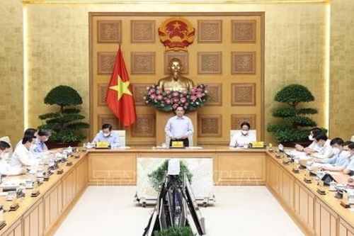 Thủ tướng cùng các doanh nghiệp tháo gỡ khó khăn trong bối cảnh dịch Covid-19