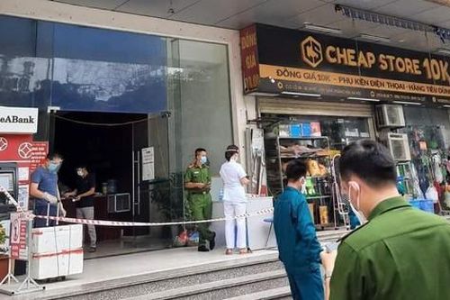Phong tỏa nhà HH4C chung cư Linh Đàm do có ca nghi nhiễm COVID-19
