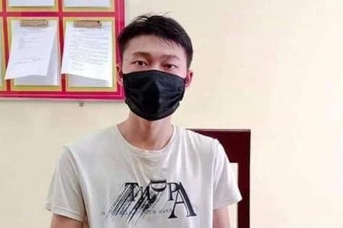Đã bắt được nam sinh lớp 12 dùng dao đâm bạn gái và mẹ trọng thương