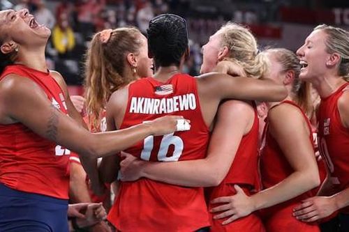 Vượt qua Trung Quốc giờ chót, Đoàn thể thao Mỹ dẫn đầu Olympic 2020
