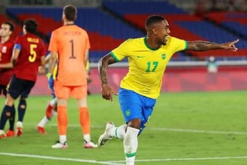Bóng đá nam: Brazil bảo vệ thành công tấm HCV