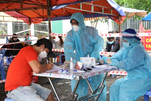 Khẩn trương phân tích, đánh giá ca nhiễm SARS-CoV-2 tại chốt kiểm soát khu vực cầu 110