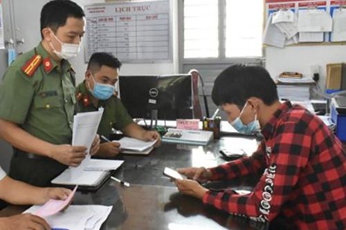 Sửa kết quả xét nghiệm SARS-CoV-2 thành dương tính rồi đăng lên mạng