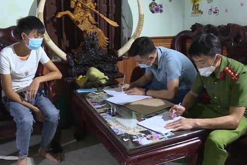 Triệt phá đường dây làm giả phiếu kết quả xét nghiệm SARS-CoV-2