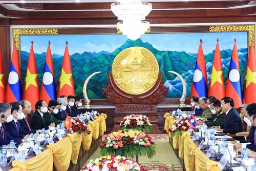 TBT, Chủ tịch nước Lào đón, hội đàm với Chủ tịch nước Nguyễn Xuân Phúc