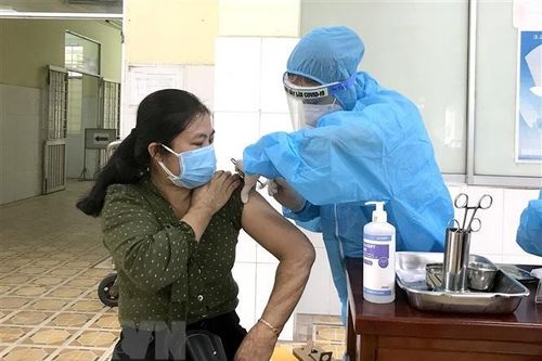 Vĩnh Long tăng tốc độ và diện bao phủ tiêm vaccine phòng COVID-19