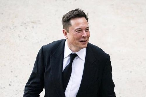 Lương thưởng của Elon Musk cao gấp hàng chục lần các CEO 'bự' ở Mỹ