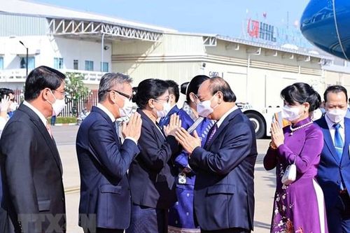 Chủ tịch nước Nguyễn Xuân Phúc bắt đầu thăm hữu nghị chính thức LàoTin khácNỗ lực vì nạn nhân chất độc da camTruyền nhiệt huyết giữ gìn di sản then cho thế hệ trẻ