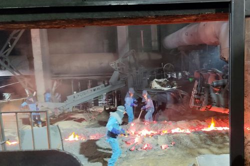 Nhà máy gang thép Lào Cai đứng trước nguy cơ dừng sản xuất