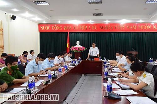 Đồng chí Chủ tịch UBND tỉnh làm việc tại huyện Mường La