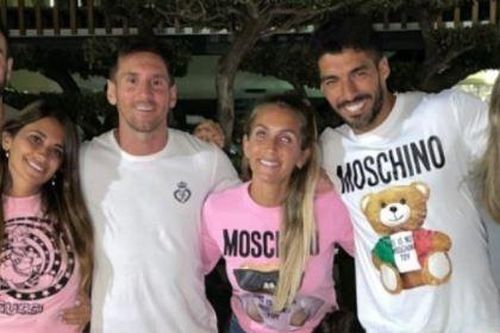 Messi thư giãn tại Barcelona